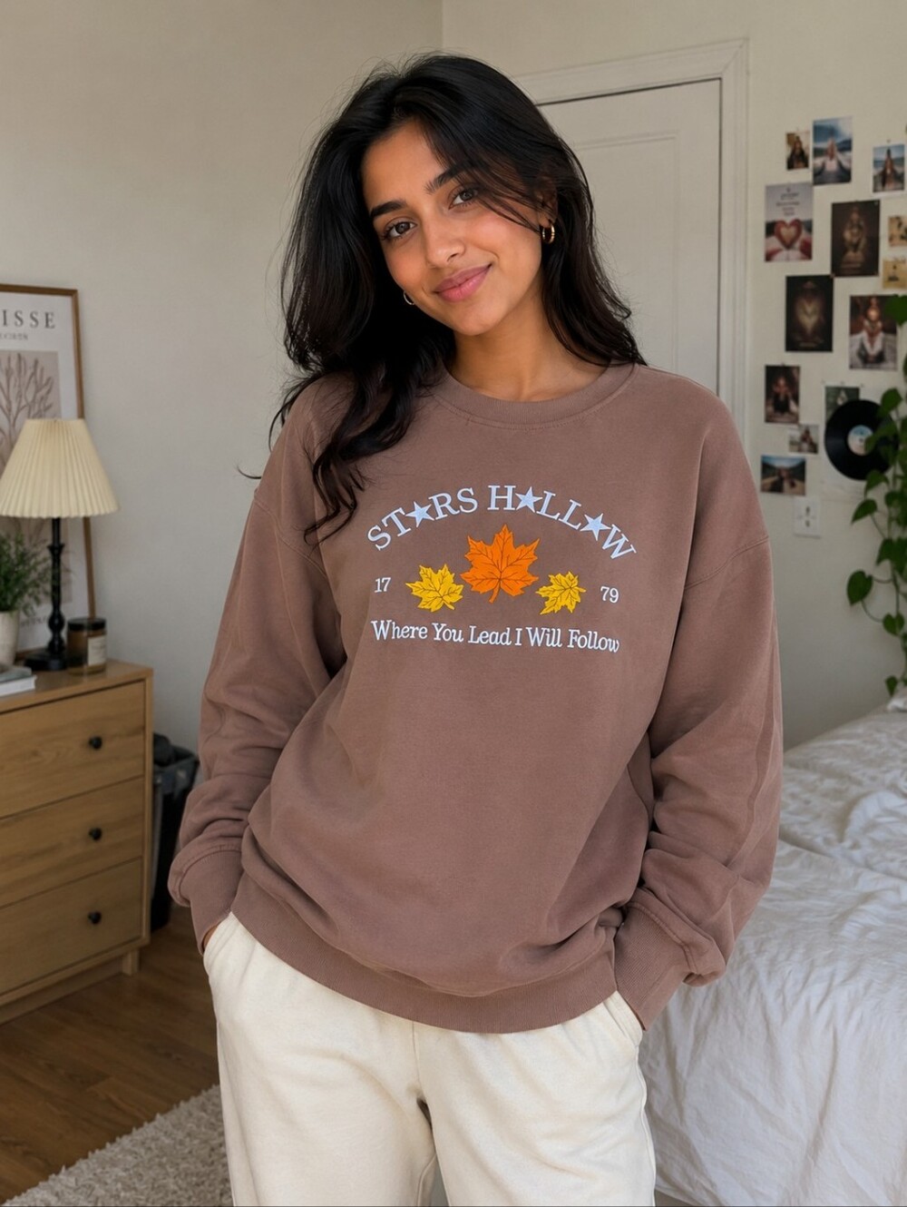 Women's Brown Leaf Graphic Pullover Sweatshirt